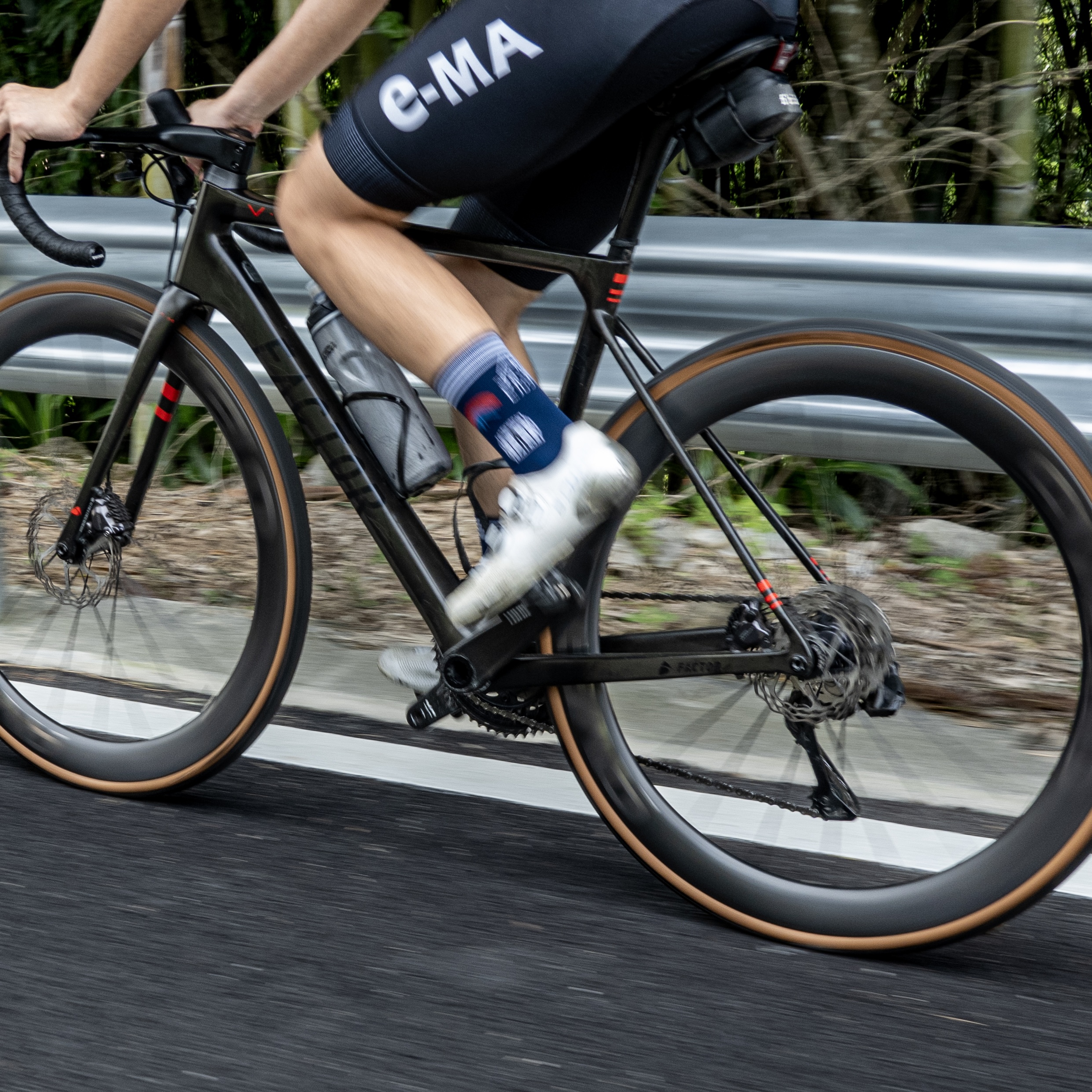9Velo 2026 Ultralight Road Disc Carbon Spoke EXTREME C52 Road
